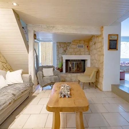 Vakantiehuis Le Charme De - Maison Pour 6 *